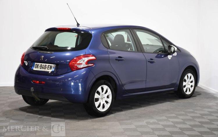 PEUGEOT 208 1,0 PURETECH 70 LIKE VIOLET DK-846-EN