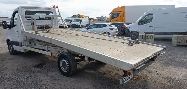 VOLKSWAGEN CRAFTER  DQ-052-MS