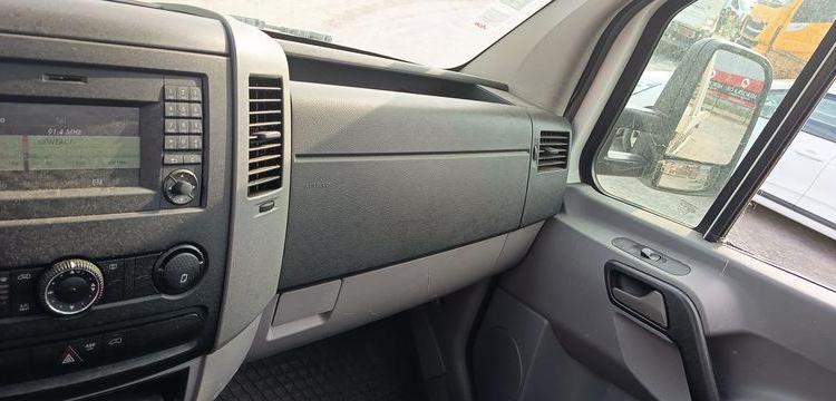 VOLKSWAGEN CRAFTER  DQ-052-MS