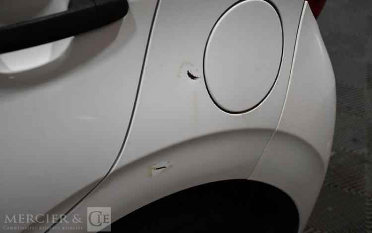 PEUGEOT 108 1,0 VTI ACTIVE 5 PTS BLANC DQ-936-CC