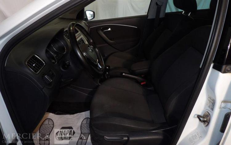 VOLKSWAGEN POLO 1.4 TDI 90CH BLUEMOTION SPORT LINE BLANC DS-470-TB