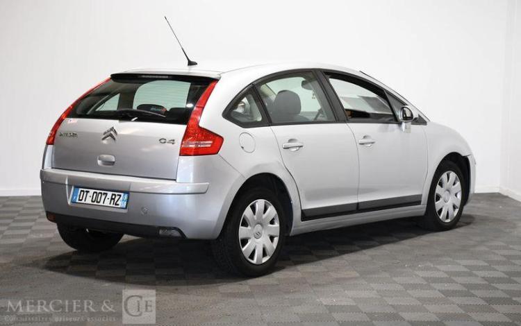 CITROEN C4 1,6 HDI 110 CONFORT GRIS DT-007-RZ