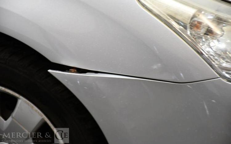 CITROEN C4 1,6 HDI 110 CONFORT GRIS DT-007-RZ