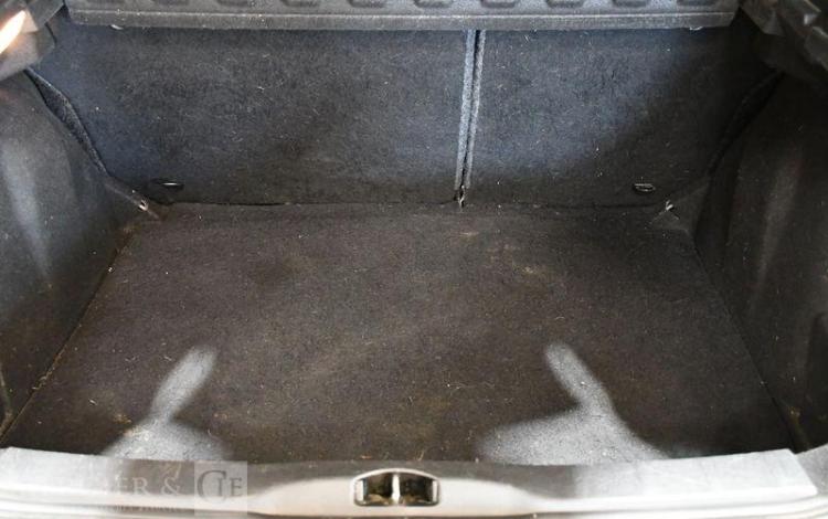 CITROEN C4 1,6 HDI 110 CONFORT GRIS DT-007-RZ