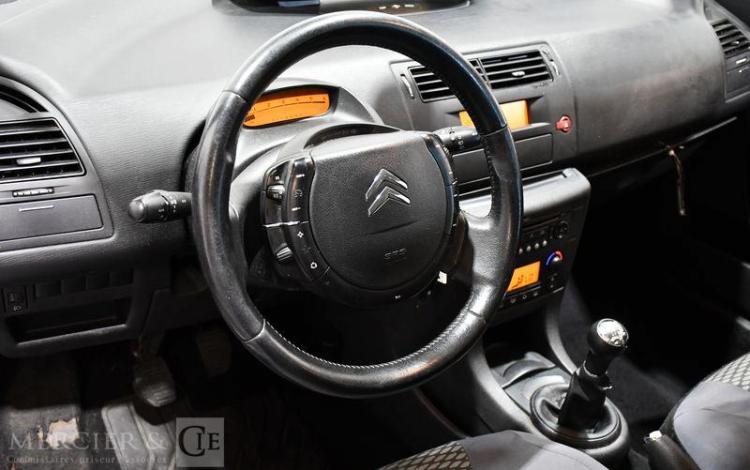 CITROEN C4 1,6 HDI 110 CONFORT GRIS DT-007-RZ