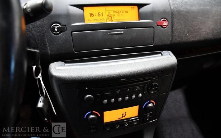 CITROEN C4 1,6 HDI 110 CONFORT GRIS DT-007-RZ