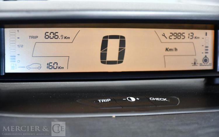 CITROEN C4 1,6 HDI 110 CONFORT GRIS DT-007-RZ