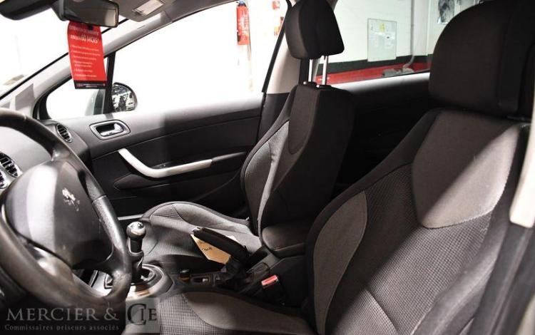 PEUGEOT 308 1.6 VTI 120 PREMIUM GRIS DW-752-PC