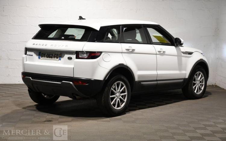 LAND ROVER RANGE ROVER EVOQUE 2,0 ED4 150CH PURE 2WD BLANC DY-062-FG