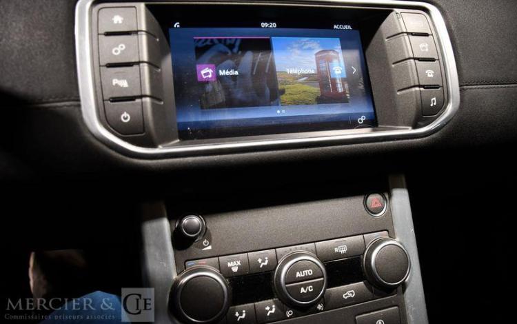 LAND ROVER RANGE ROVER EVOQUE 2,0 ED4 150CH PURE 2WD BLANC DY-062-FG
