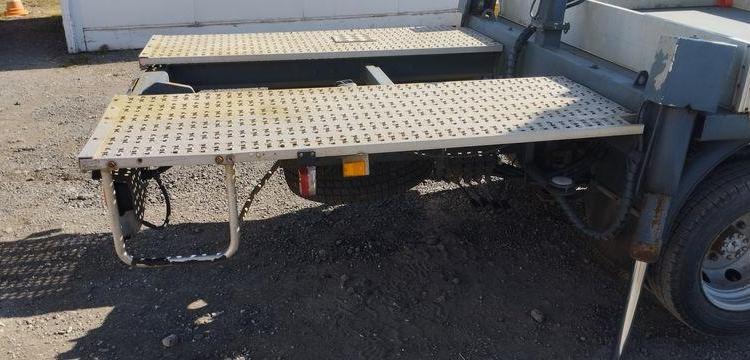 NISSAN CABSTAR 3,0 TD 125 CV AVEC NACELLE MULTITEL 160 ALU DS – DIESEL – 4774 HEURES BLANC DZ-453-YV