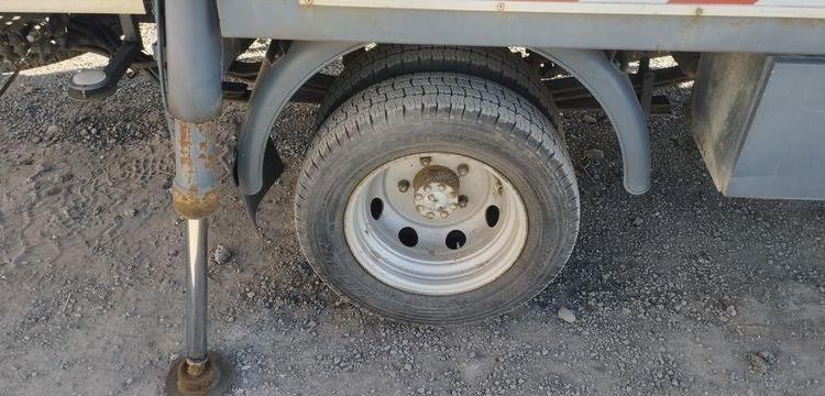 NISSAN CABSTAR 3,0 TD 125 CV AVEC NACELLE MULTITEL 160 ALU DS – DIESEL – 4774 HEURES BLANC DZ-453-YV