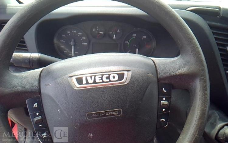IVECO 35C13 BENNE SIMPLE CABINE COFFRE  EB-350-EL