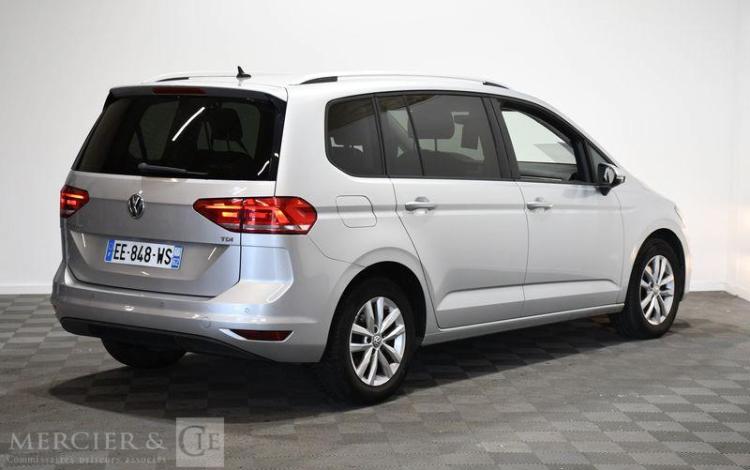VOLKSWAGEN TOURAN 1.6 TDI 110 BLUEMOTION CONFORT LINE GRIS EE-848-WS