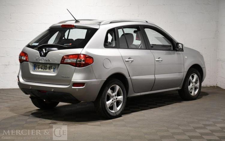 RENAULT KOLEOS 2,0 DCI150 DYNAMIQUE 4X2 GRIS EG-430-VF