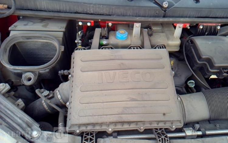 IVECO 35-130 BENNE DOUBLE CABINE ROUGE EG-814-TB