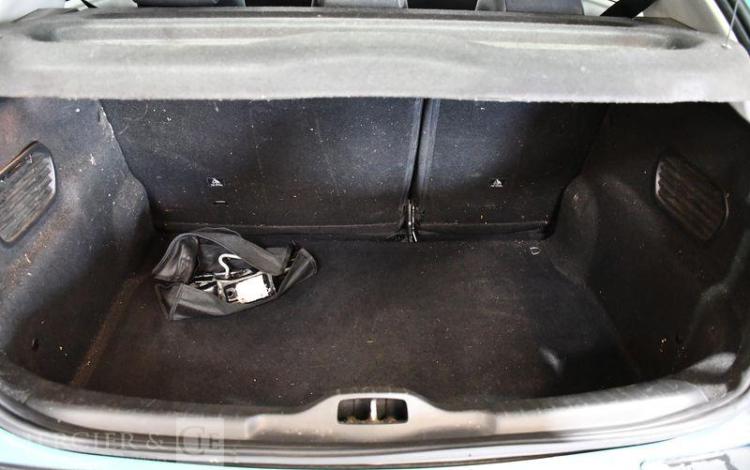 CITROEN C4 CACTUS BLUEHDI100 SHINE VERT EH-076-DW