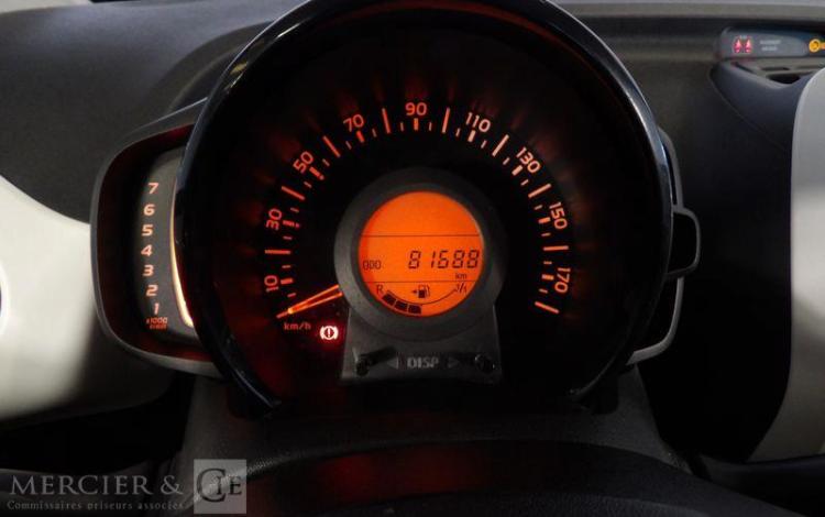 PEUGEOT 108 1.2 VTI 80CH FELINE TOP BLANC EM-230-CS
