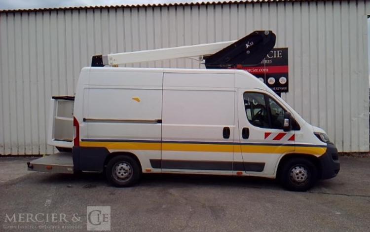 PEUGEOT BOXER BLUEHDI 2.0 16V 130CV NACELLE SUR VL 12M 1642H BLANC EP-539-VE