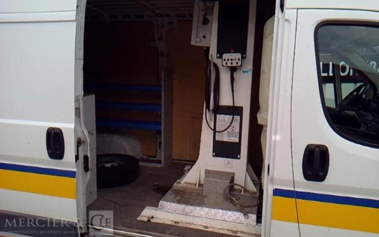 PEUGEOT BOXER BLUEHDI 2.0 16V 130CV NACELLE SUR VL 12M 1642H BLANC EP-539-VE