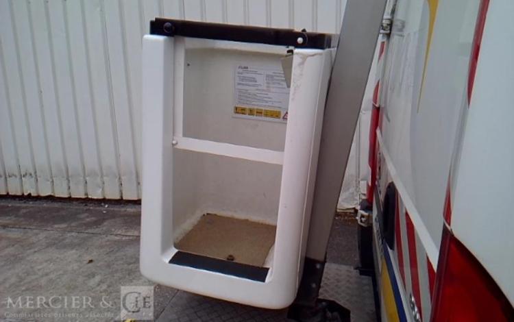 PEUGEOT BOXER BLUEHDI 2.0 16V 130CV NACELLE SUR VL 12M 1642H BLANC EP-539-VE