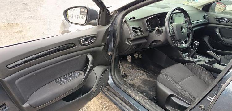 RENAULT MEGANE IV HATCHBACK 1.5 DCI 16V 110 CV – DIESEL – 152984 KMS – ANNEE 2017 GRIS EP-780-DT