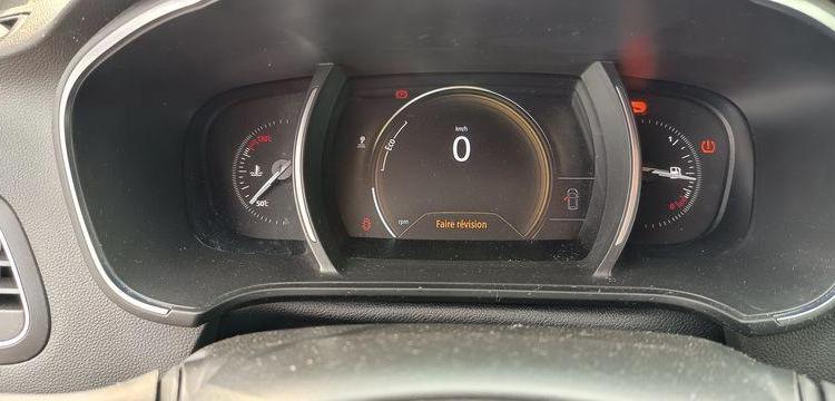 RENAULT MEGANE IV HATCHBACK 1.5 DCI 16V 110 CV – DIESEL – 152984 KMS – ANNEE 2017 GRIS EP-780-DT