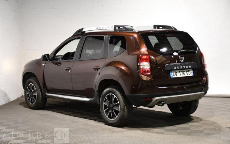DACIA DUSTER 1,5 DCI 110 BLACK TOUCH 4X4 PRUNE EQ-176-GD