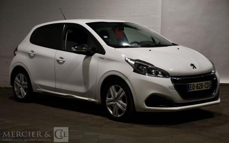 PEUGEOT 208 1.2 PURETECH 82CH STYLE BLANC EQ-626-CD