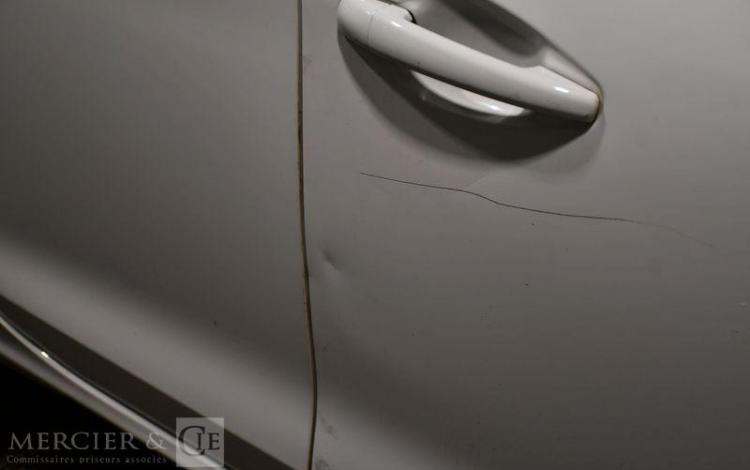 PEUGEOT 208 1.2 PURETECH 82CH STYLE BLANC EQ-626-CD