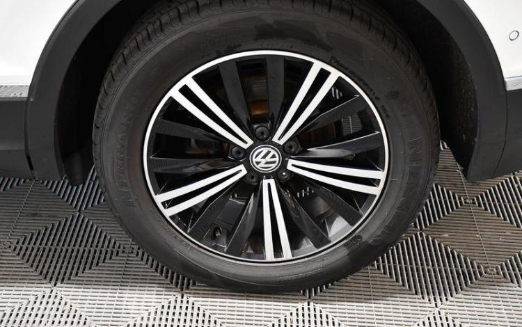 VOLKSWAGEN TIGUAN 2,0 TDI150 CARAT BLANC ER-697-TP
