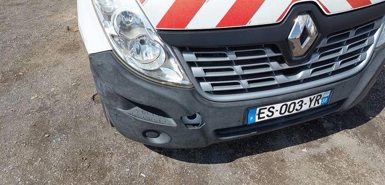 RENAULT MASTER 3 PHASE 2 2,3DCI 16V 130 CV AVEC NACELLE KLUBB K32 – DIESEL – 1261 HEURES BLANC ES-003-YR
