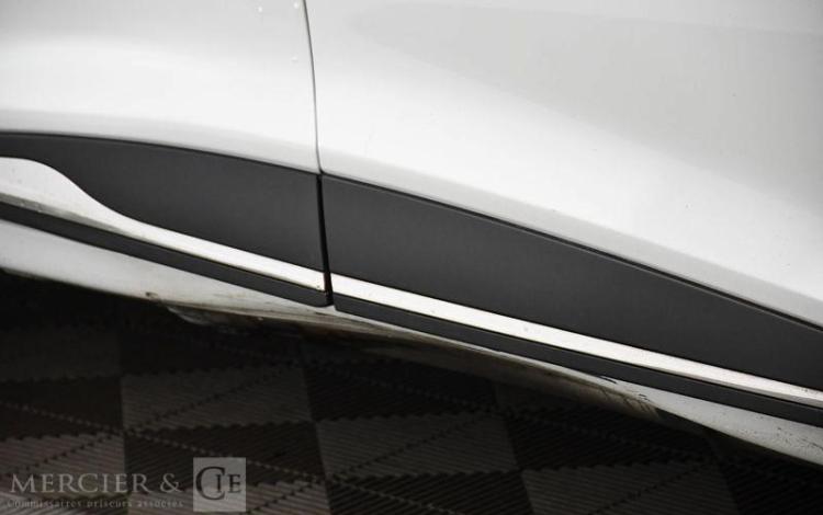 RENAULT CLIO 1,5 DCI75 BUSINESS BLANC ET-531-QT