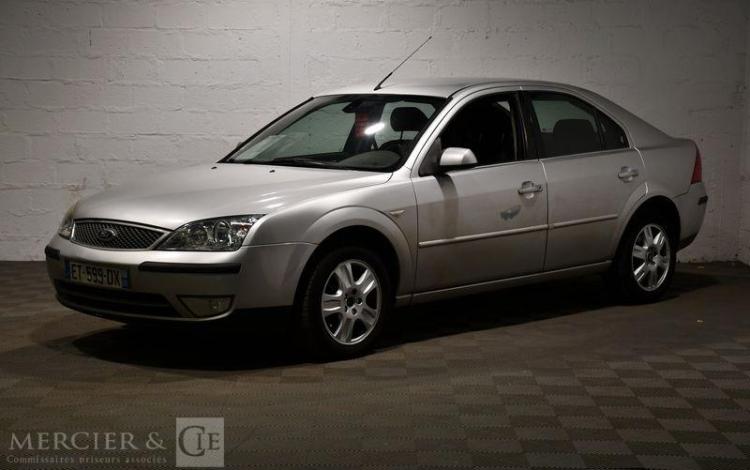 FORD MONDEO 2,0 TDCI 115CH GHIA GRIS ET-599-DX
