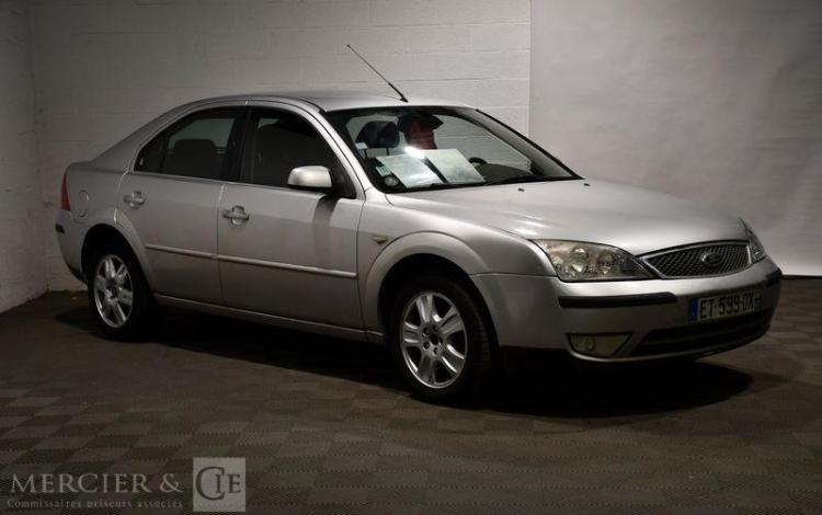 FORD MONDEO 2,0 TDCI 115CH GHIA GRIS ET-599-DX