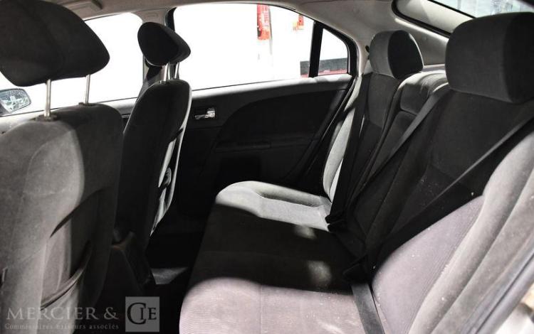 FORD MONDEO 2,0 TDCI 115CH GHIA GRIS ET-599-DX