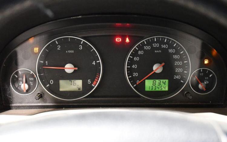 FORD MONDEO 2,0 TDCI 115CH GHIA GRIS ET-599-DX