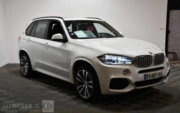 BMW X5 BLANC EV-667-JH