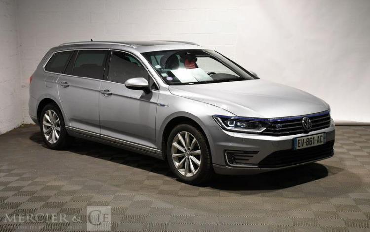 VOLKSWAGEN PASSAT BK 1,4 TSI GTE 218H 155 PHEV DSG BVA RECHARGEABLE GRIS EV-861-AC