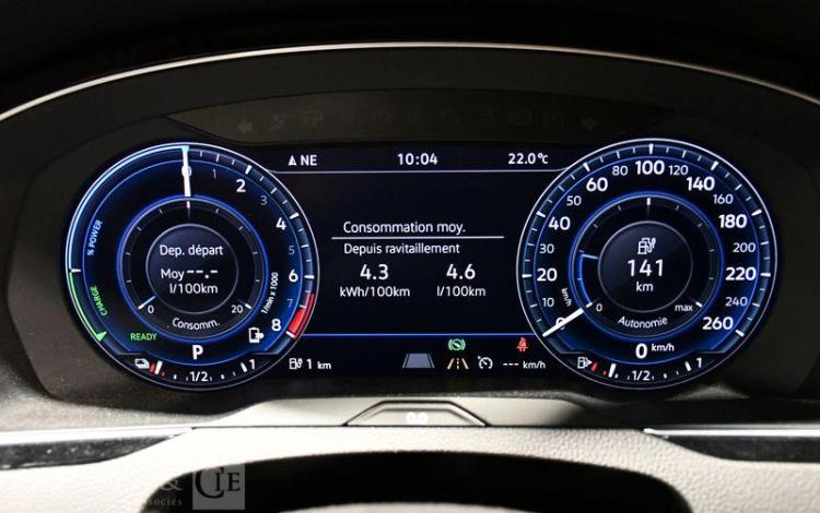VOLKSWAGEN PASSAT BK 1,4 TSI GTE 218H 155 PHEV DSG BVA RECHARGEABLE GRIS EV-861-AC