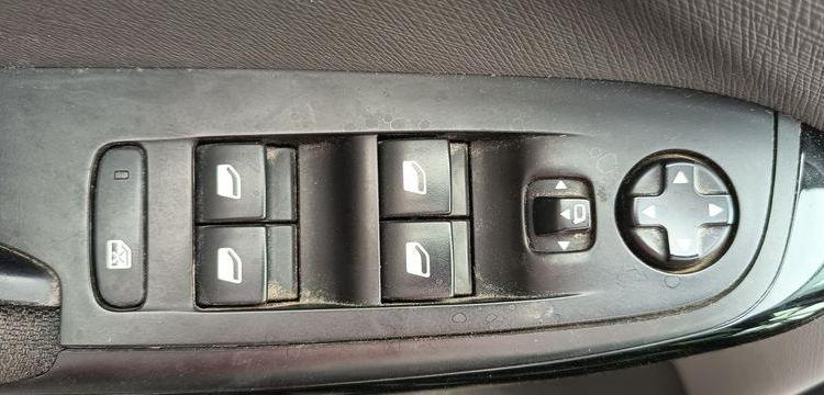 CITROEN GRAND C4 SPACETOURER 2.0 BLUEHDi FAP 16V EAT8 S&S 163 CV BOITE AUTO – 180173 KMS GRIS EY-247-HC