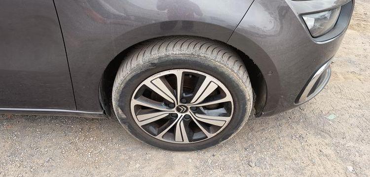 CITROEN GRAND C4 SPACETOURER 2.0 BLUEHDi FAP 16V EAT8 S&S 163 CV BOITE AUTO – 180173 KMS GRIS EY-247-HC