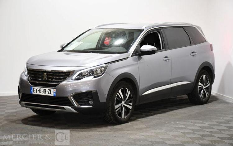PEUGEOT 5008 NOIR EY-699-ZL