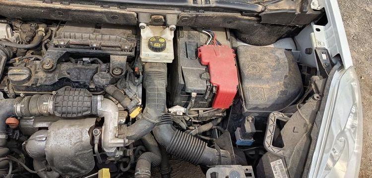PEUGEOT PARTNER PHASE 2 L1 600KG 1.6 BLUE HDi FAP FOURGON 99 CV – DIESEL – 110292 KMS – BLANC EZ-653-XF
