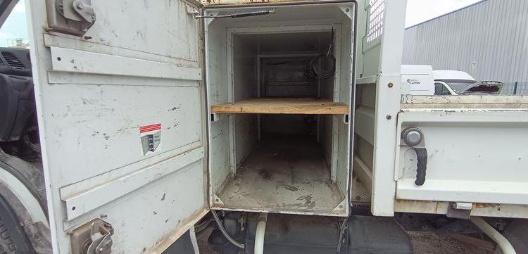 IVECO 35C14 BLANC EZ-931-QW