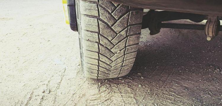 IVECO 35C14 BLANC EZ-931-QW