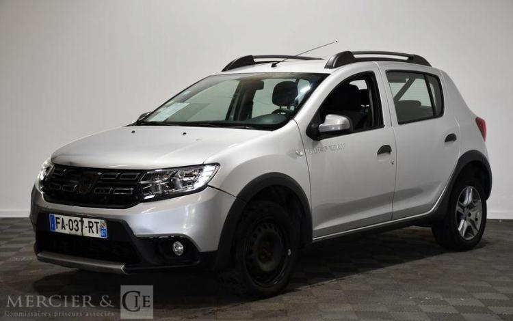 DACIA SANDERO STEPWAY 1.5 DCI 90 GRIS FA-037-RT