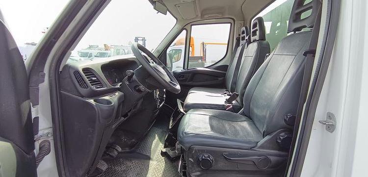 IVECO DAILY VI 35C12 2,3D 16V 116CV BENNE AVEC COFFRE ACIER DIESEL – 112978 KMS BLANC FA-060-CK