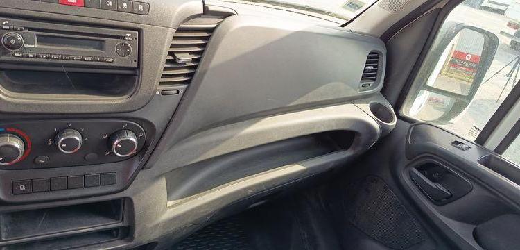 IVECO DAILY VI 35C12 2,3D 16V 116CV BENNE AVEC COFFRE ACIER DIESEL – 112978 KMS BLANC FA-060-CK
