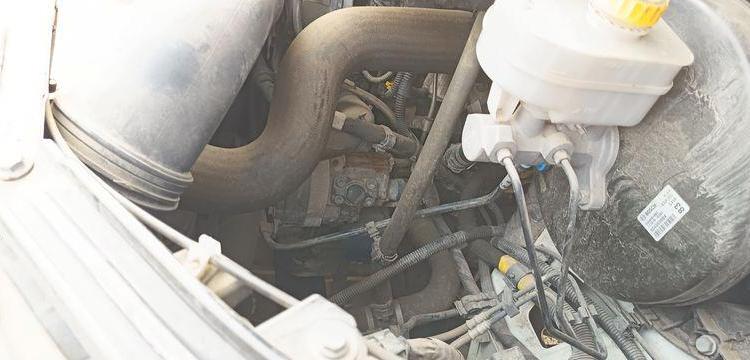 IVECO DAILY VI 35C12 2,3D 16V 116CV BENNE AVEC COFFRE ACIER DIESEL – 112978 KMS BLANC FA-060-CK